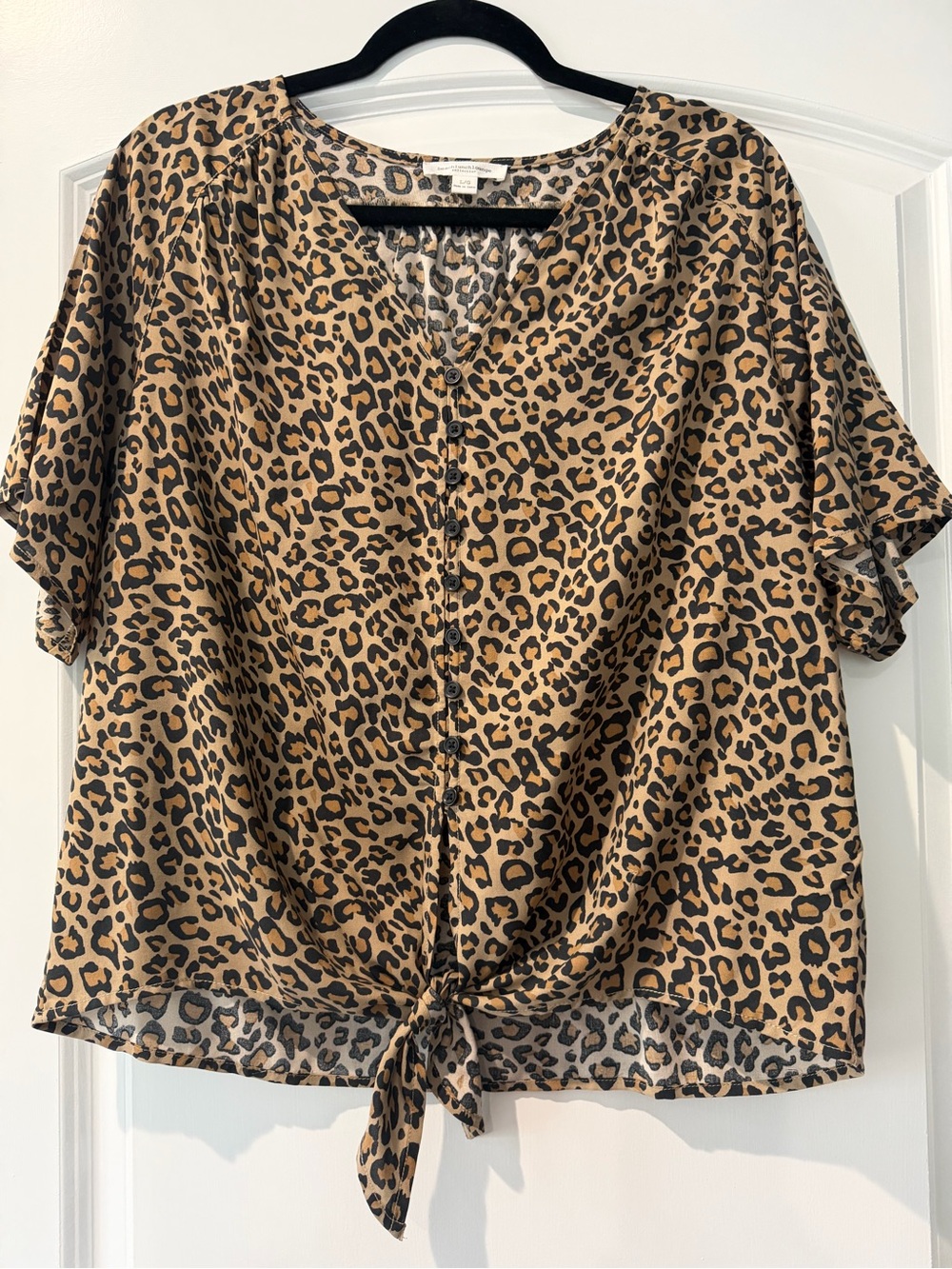 beachlunchlounge Leopard Tie-Front Blouse - Tan & Black